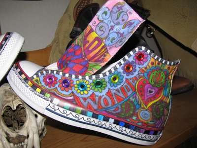 cool designs to draw on converse. draw on converse U r doing